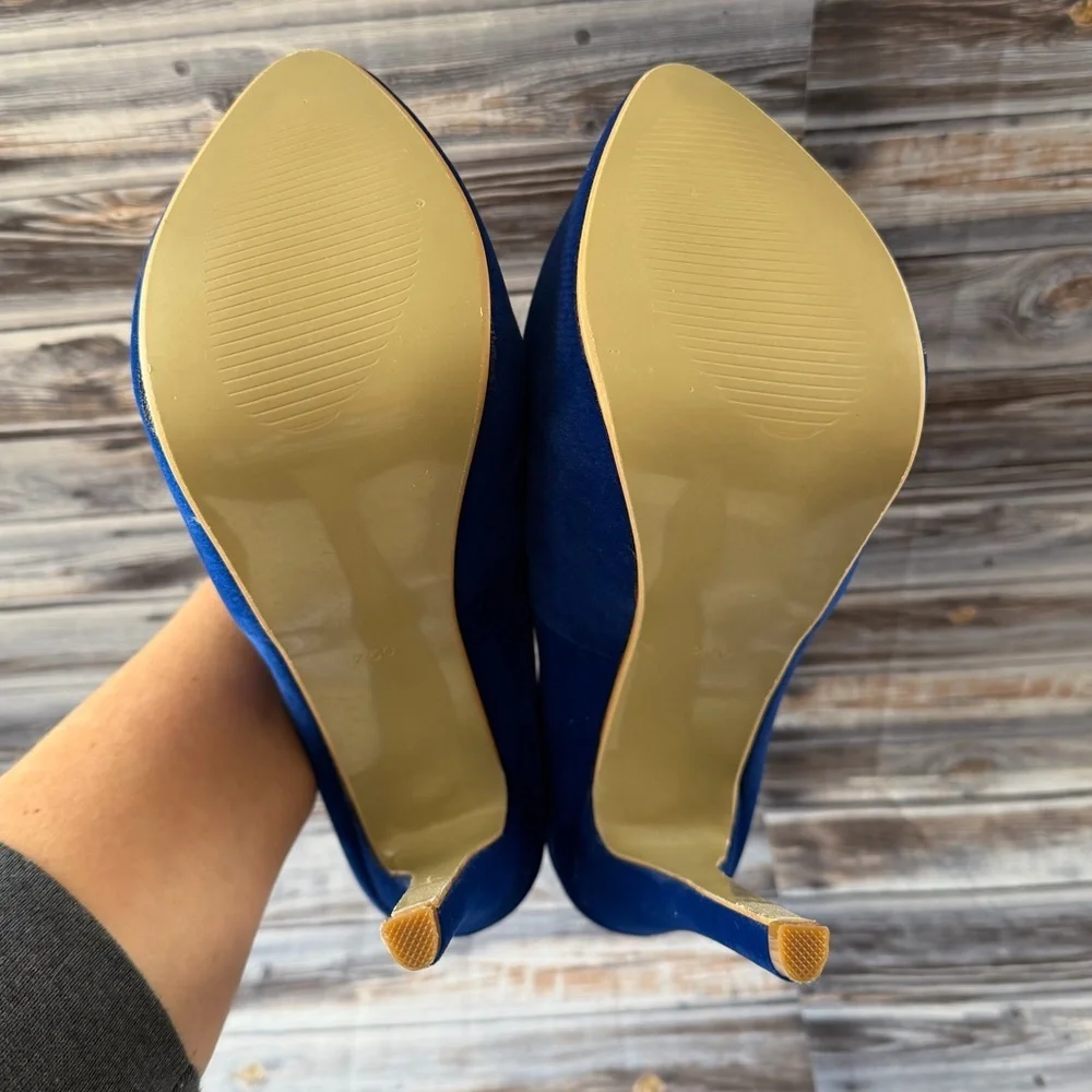 OCHENTA Women's Platform Slip On High Heels Dress Pumps Blue Velvet stilettos